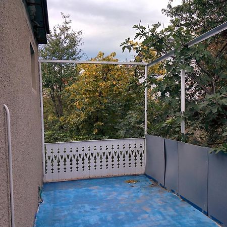 Guesthouse Natali Telavi Ngoại thất bức ảnh